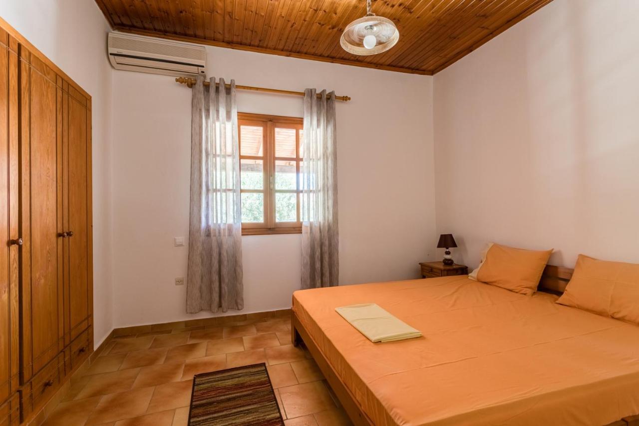 Sophia'S Apartment Stoúpa Zewnętrze zdjęcie
