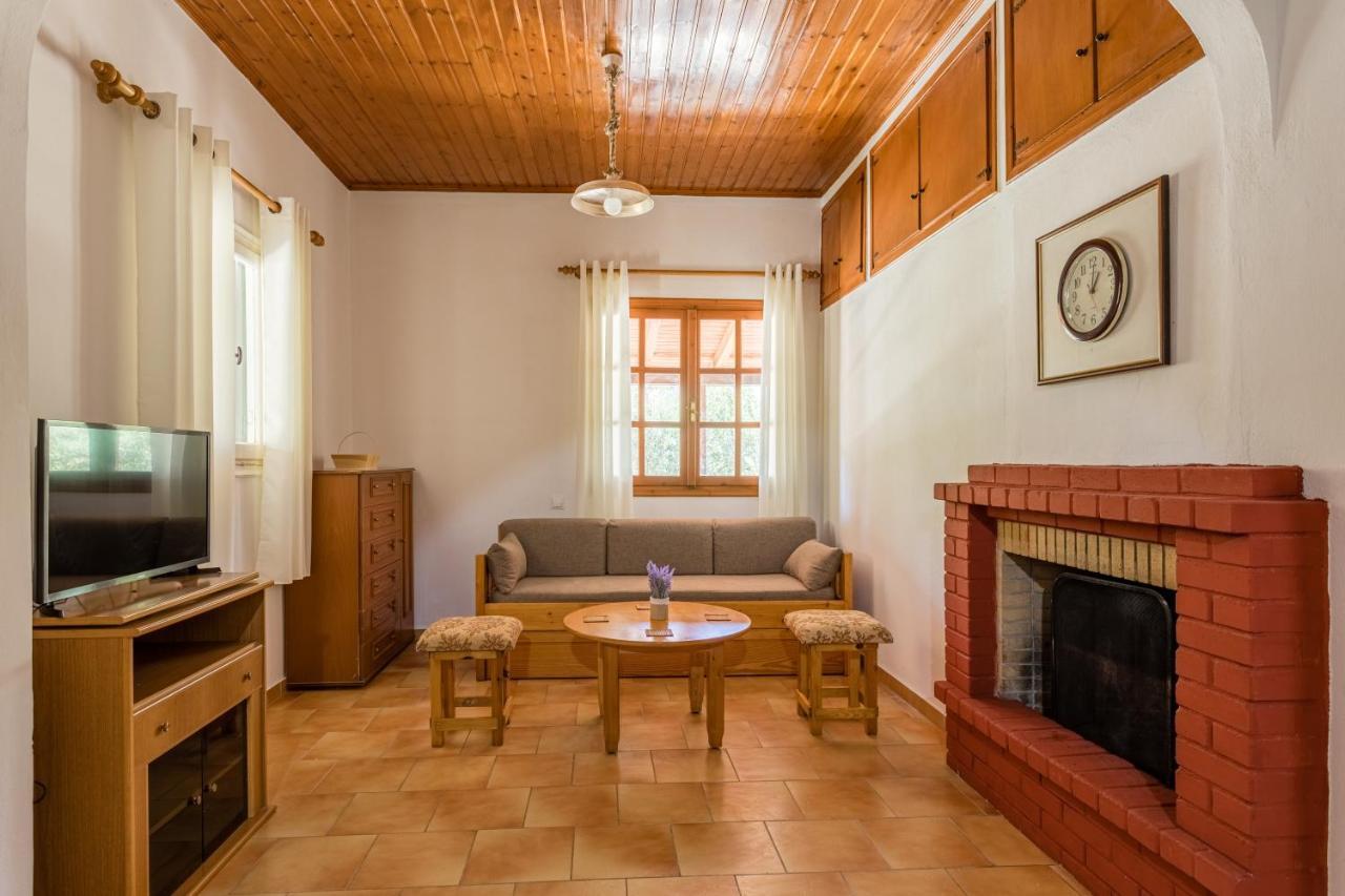 Sophia'S Apartment Stoúpa Zewnętrze zdjęcie